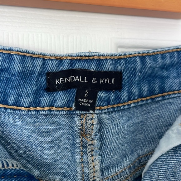 Women’s Denim Mini Skirt - Picture 3 of 4